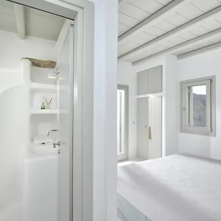 Serenity Villa *